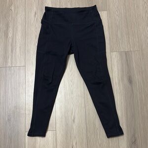 Women’s Black high waisted cropped sports Leggings with side pockets siz…